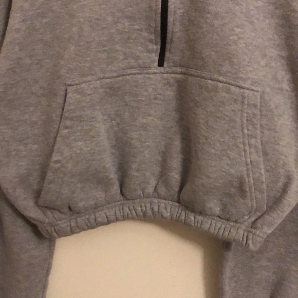 PrettyLittleThing Recycled Ash Gray Oversized Zip Front Sweat - Picture 6 of 9
